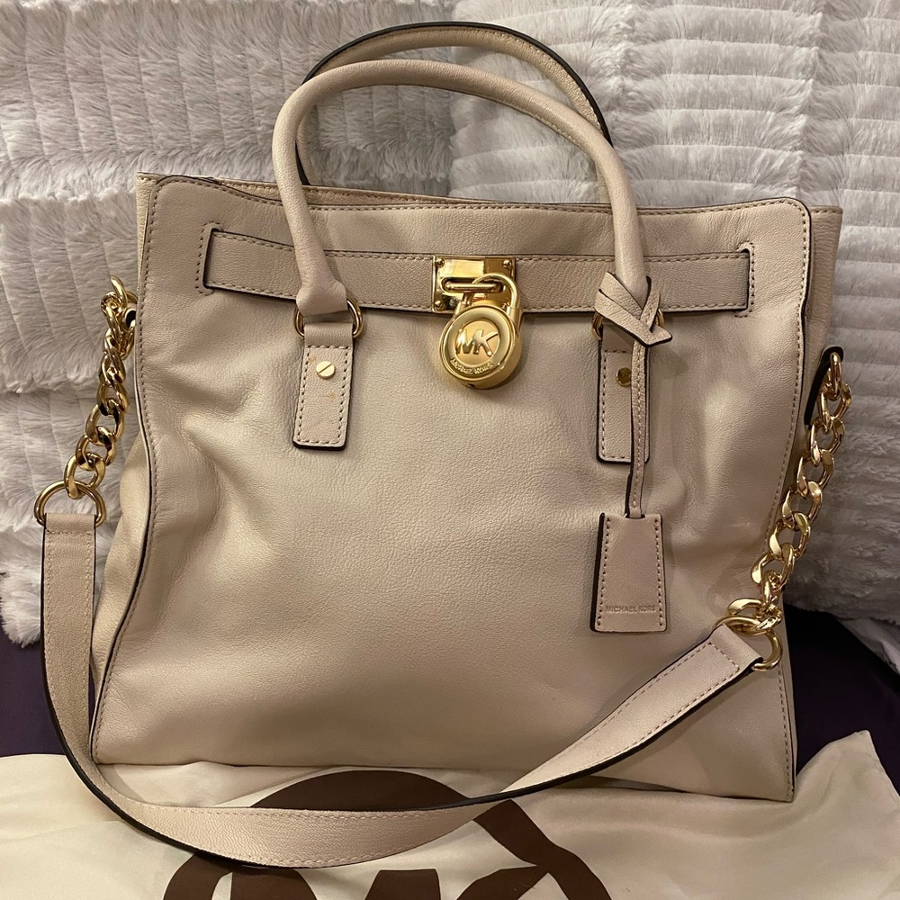 Michael Kors Cream Shoulder Bag